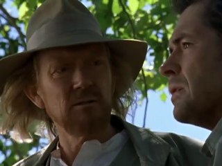 [S03.E03] The Lost World (En Español) - Eye for an Eye