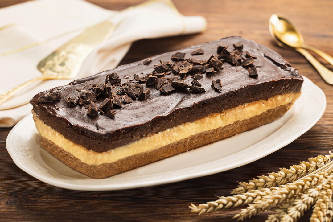 Tarta de flan, galletas y chocolate, la receta tradicional de la abuela