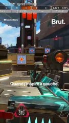 Anthony joue en live à des jeux vidéo... sans les mains