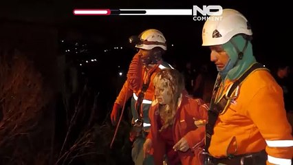 NO COMMENT: Rescatan a 6 personas tras un deslizamiento de tierra en Bolivia
