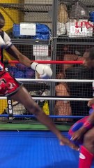 On a suivi Bampara "Bambi" Kouyate dans sa quête du titre mondial de boxe thaï