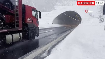 Bolu Dağı'nda Kar Yağışı Etkili Oluyor