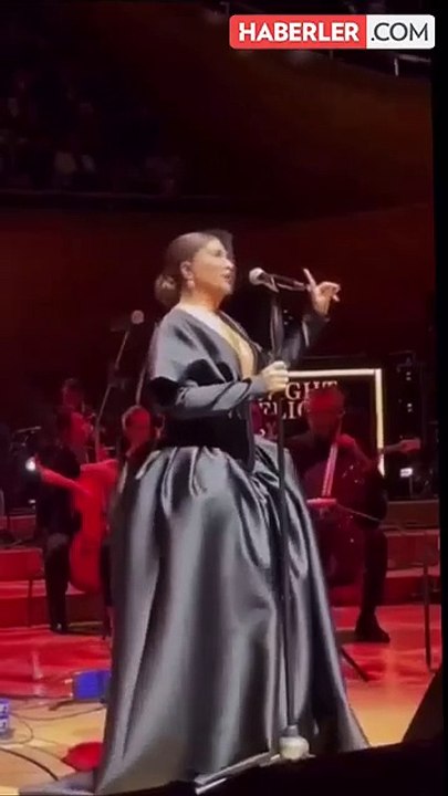 Sibel Can'ın "beğenilmeyen" elbisesinin fiyatı dudak uçuklattı