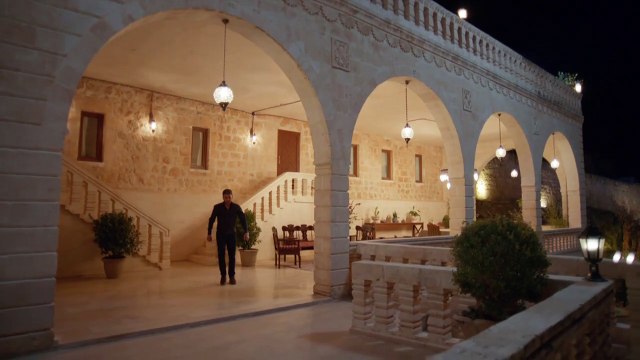 Uzak Şehir kendi rekorunu kırdı! Rakipler artık çok 'uzak'