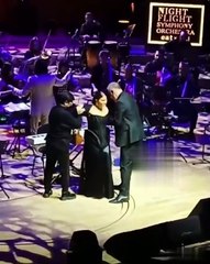 Sibel Can, konserinde talihsiz kaza geçirdi! Kendini bir anda yerde buldu