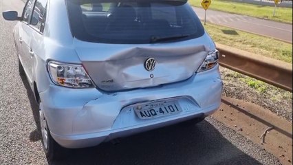Colisão traseira provoca congestionamento na BR-277277