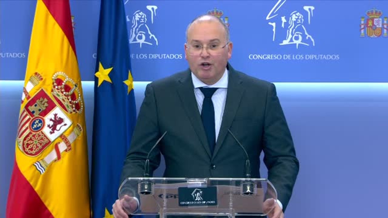 Tellado acusa al PSOE de ser "una organización con fines ilícitos"