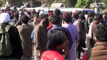 احتجاجات أنصار عمران خان: مقتل ستة أشخاص وسط مواجهات عنيفة مع الشرطة في إسلام آباد