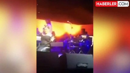 Sahnede düşen Sibel Can'ı 2 kişi zor kaldırdı