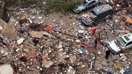 مبان مدمرة في منطقة الشياح جراء الغارات الإسرائيلية