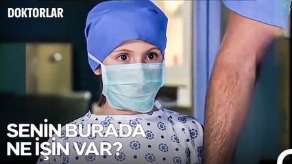 Hastane Vlog #107; Ameliyathanede Davetsiz Misafir - Doktorlar