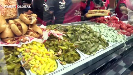 Döner ayranı 1 lira yaptı, 1 ton döneri 3 saatte sattı
