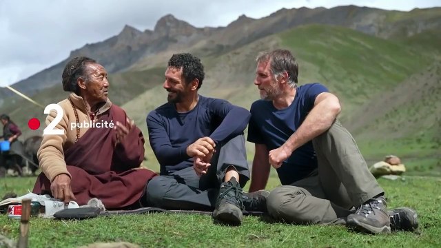 La bande-annonce de Rendez-vous en terre inconnue avec Tomer Sisley
