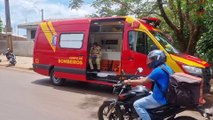Motociclista fica ferido após colisão com Sandero na Rua Rio da Paz