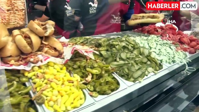 Döner ayranı 1 lira yaptı, 1 ton döneri 3 saatte sattı