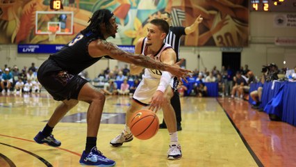 UConn Huskies Navigate Challenges at Maui Invitational