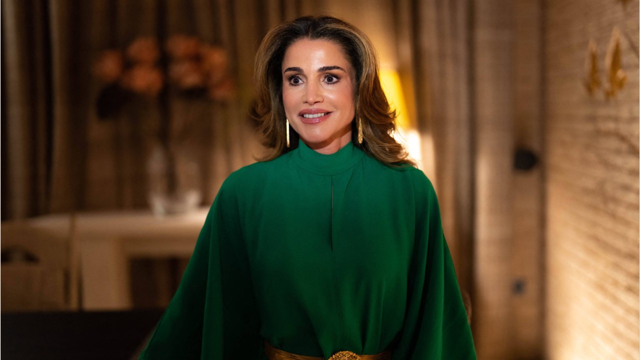 GALA VIDEO - Rania de Jordanie et sa belle-fille Rajwa plus complices que jamais depuis la naissance de la petite Iman