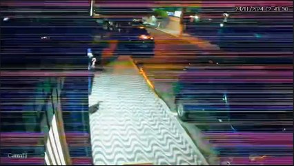 Suspeitos invadem prédio em Praia Grande pela 3ª vez, furtam bicicleta e deixam moradores assustados; VÍDEO