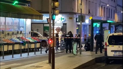 Saint-Étienne : un homme menace des passants avec un couteau avant d’être tué par la police</p>