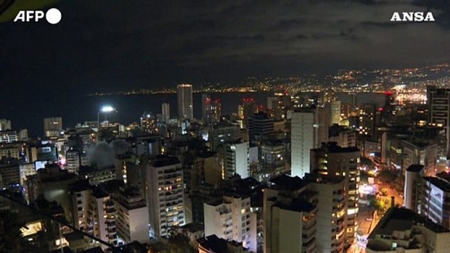 Libano-Israele, proseguono gli attacchi mentre si attende il cessate-il-fuoco