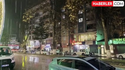 Tatvan'da Kar Yağışı İle Beyaz Kamuflaj