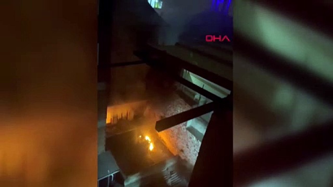 İstanbul-Fatih’te ayakkabı atölyesinde çıkan yangın söndürüldü