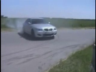 BMW M5 V10 burn