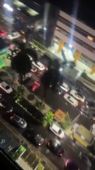Reflexo da chuva! Motoristas enfrentam trânsito caótico na Avenida Tancredo Neves