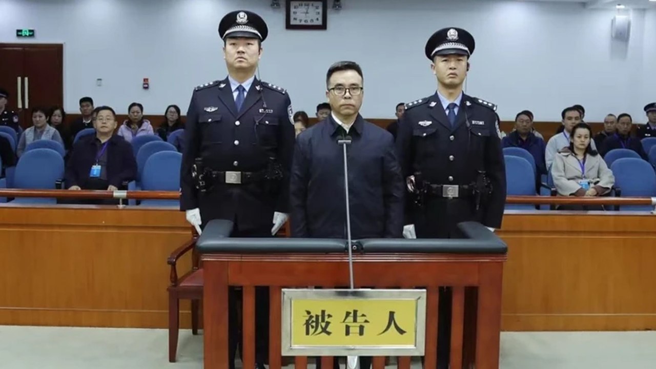 Nhận hối lộ hơn 16,8 tỉ USD, Cựu Chủ tịch ngân hàng Bank of China bị tuyên án tử hình | VTC Now