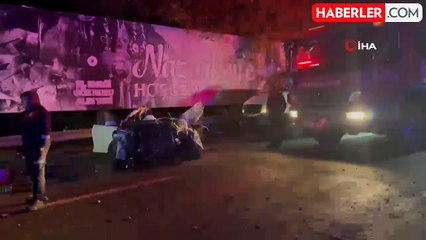 İzmir'de Freni Boşalan Kamyon 7 Araca Çarptı: 3 Ölü, 7 Yaralı