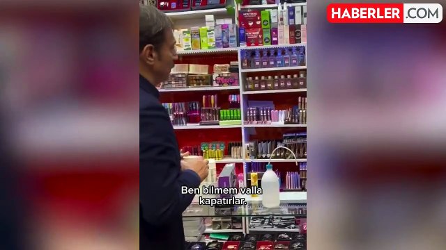 Suriyelilerin dükkanına girip ruhsat soran belediye başkanına soğuk duş