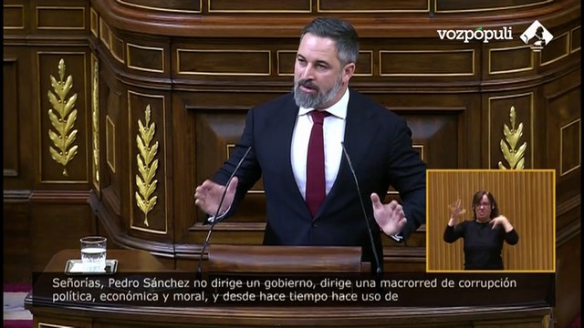 Abascal: Pedro Sánchez está profundamente enamorado, como él decía. Pero lo está de sí mismo