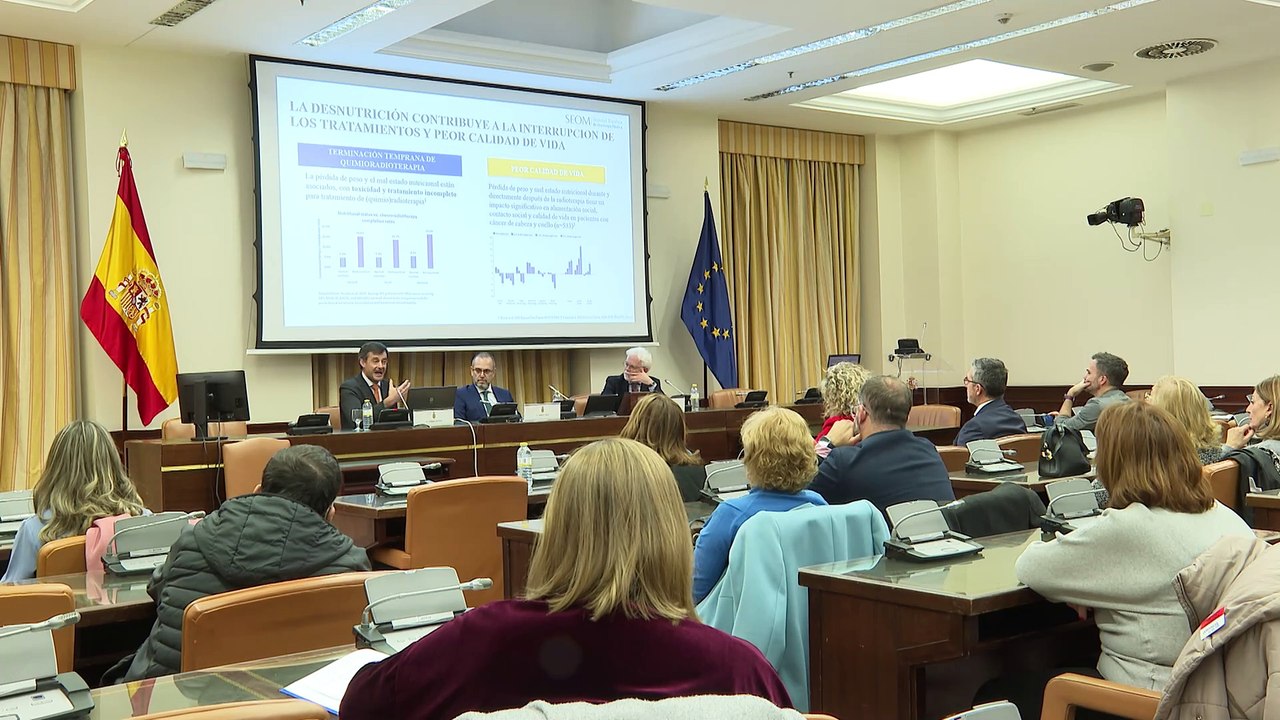 Expertos advierten del impacto de la desnutrición en pacientes con cáncer y otras patologías