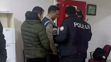Ehliyet sınavına kameralı düzenekle girerken yakalandı