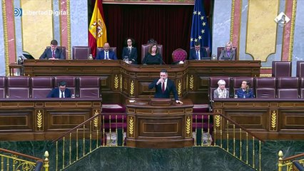 Abascal: "Sánchez no dirige un Gobierno, dirige una macro-red de corrupción"