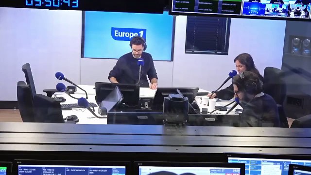 «Rendez-vous en terre inconnue» : France 2 en tête des audiences de ce mardi soir