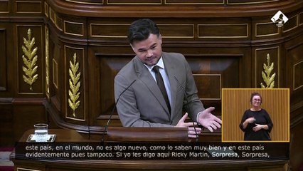 Rufián intenta dar una lección sobre bulos: "Si yo les digo aquí Ricky Martin sorpresa, sorpresa, mermelada…"