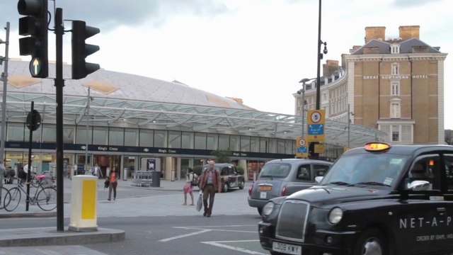 Kings Cross St Pancras station evacuated in London