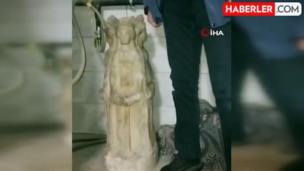 Polis, Afyonkarahisar'da Ele Geçirilen 4 Başlı Hekate Heykelini Koruma Altına Aldı
