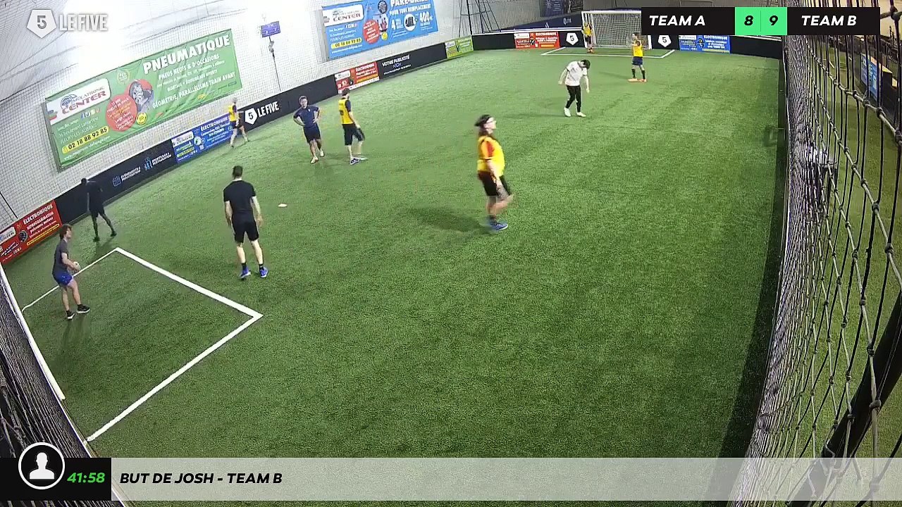 But de Josh - Team B
