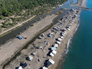 'Çardak Beach' tatili sona erdi: Yıkım gerçekleşti