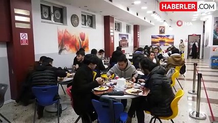 Ankara'da Öğrencilere Ücretsiz Sıcak Yemek Desteği