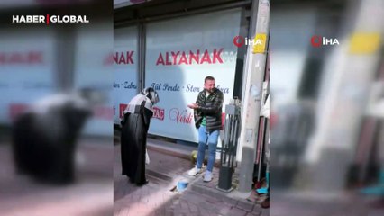 İş arkadaşını tanımadı, dilenci sandı, görüntüler viral oldu