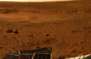 NASA probes 'spiderwebs' found on Mars