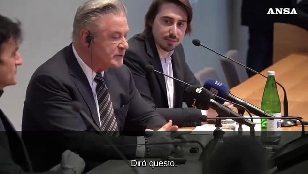 Alec Baldwin: Oggi sta al cinema informare gli americani