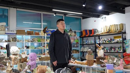 Sur une île chinoise, des déchets plastiques recyclés en oeuvres d'art