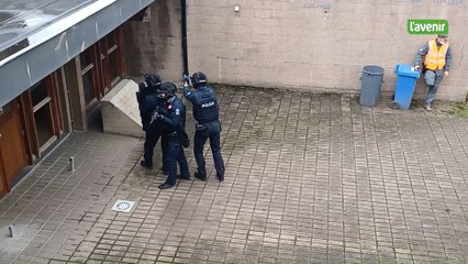 Les forces de polices spécialisées et les pompiers s’exercent à l’EESPSCF