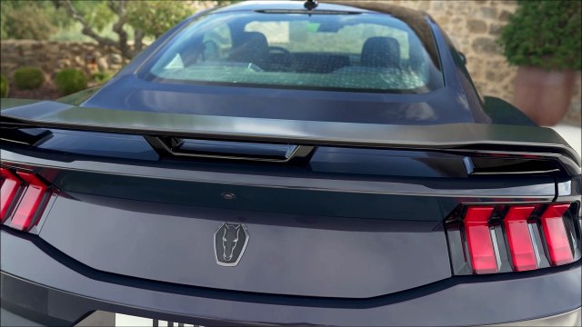 Ford Mustang 7 Dark Horse (2024) Presentation / essai