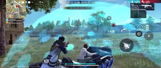 FREE FIRE KING IS BACK! SOLO VS SQUAD NEW GAMEPLAY