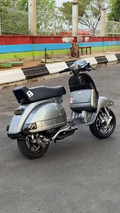 vespa px